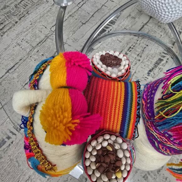 Decorative Peruvian Llama Candy Holder 15" Handmade Alpaca Doll Colorful Yarn - Picture 5 of 13